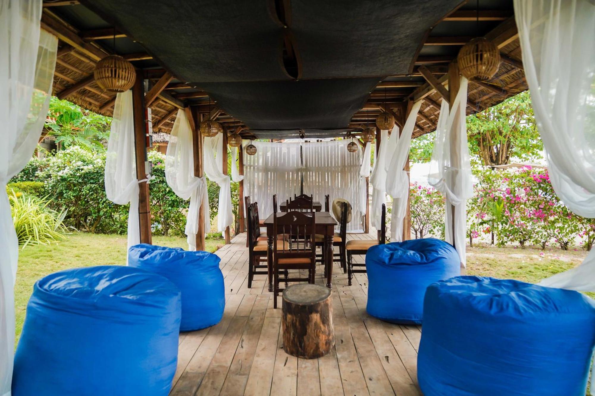 Marika Resort Badian Exterior photo